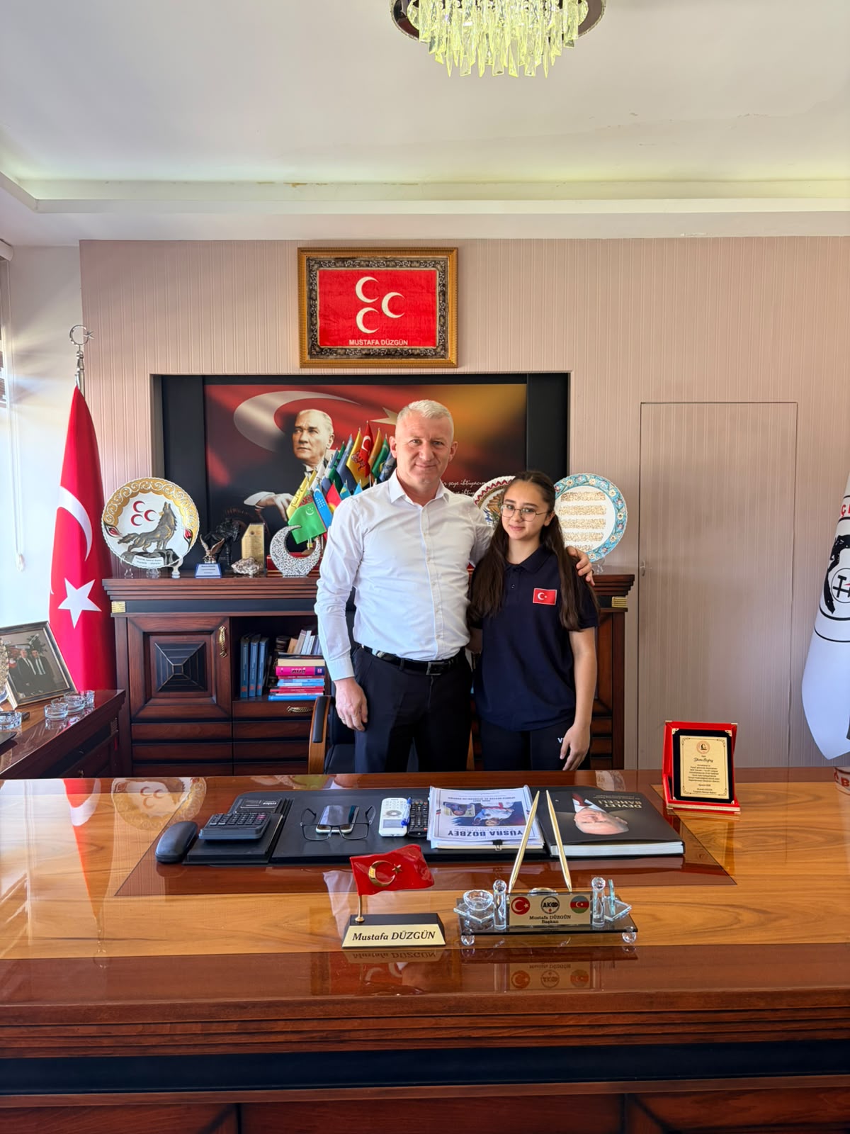 Beldemiz Demirbilek Mahallesinden Dünya Arenasına: Gururumuz Yüsra Bozbey!